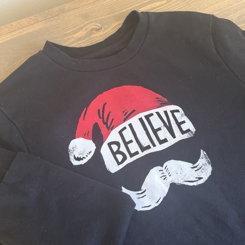 Old Navy Women's Small Believe Santa Christmas Long Sleeve Crewneck Pullover